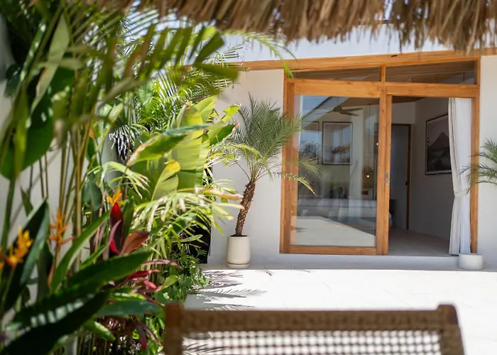 Lucilla, Beautiful In The Heart Of * Uluwatu (Bali)